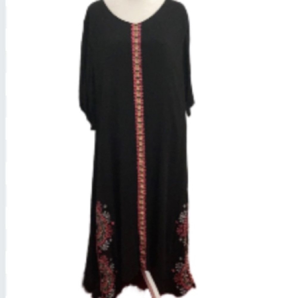 EUC Calessa Black with Pink Embroidered Trim Maxi Dress Plus Size 2X